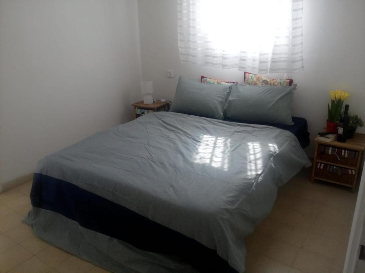 דירת נופש קסומה בטבריה Villa Buitenkant foto